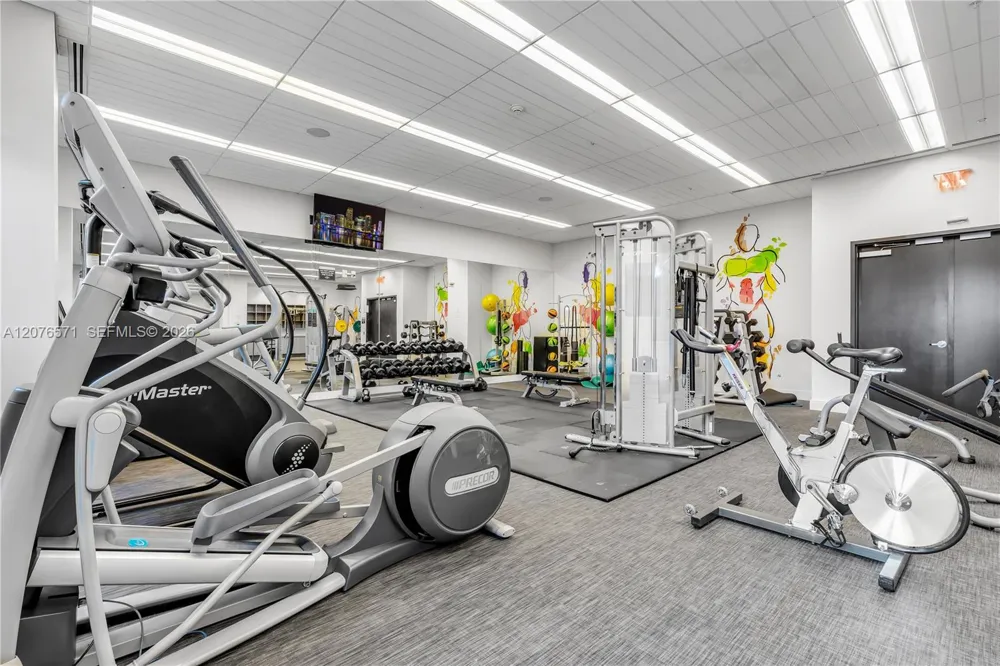 999 SW 1st Ave #1114 Miami, FL 33130