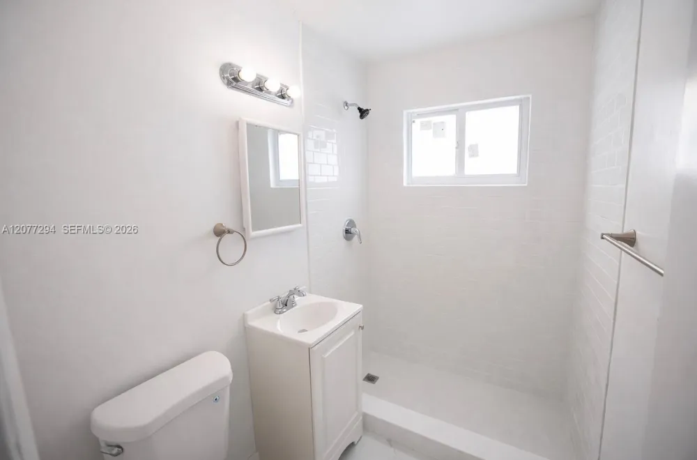 1070 NE 80th St #2 Miami, FL 33138