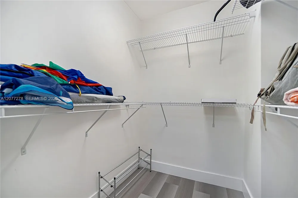 9273 Collins Ave #309 Surfside, FL 33154