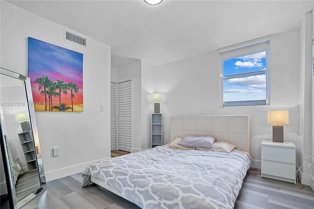 9273 Collins Ave #309 Surfside, FL 33154