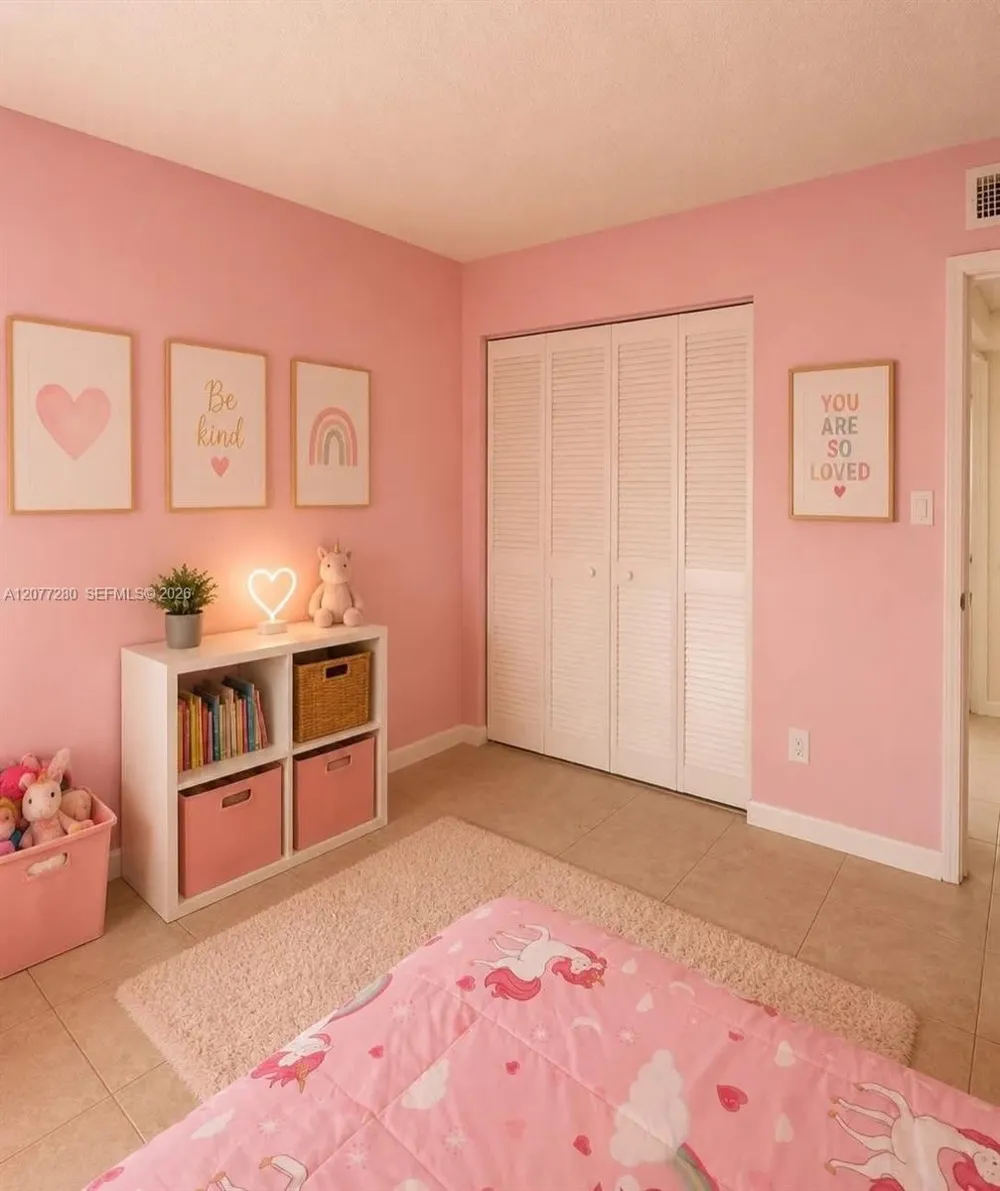 301 Pine Island Rd #220 Plantation, FL 33324