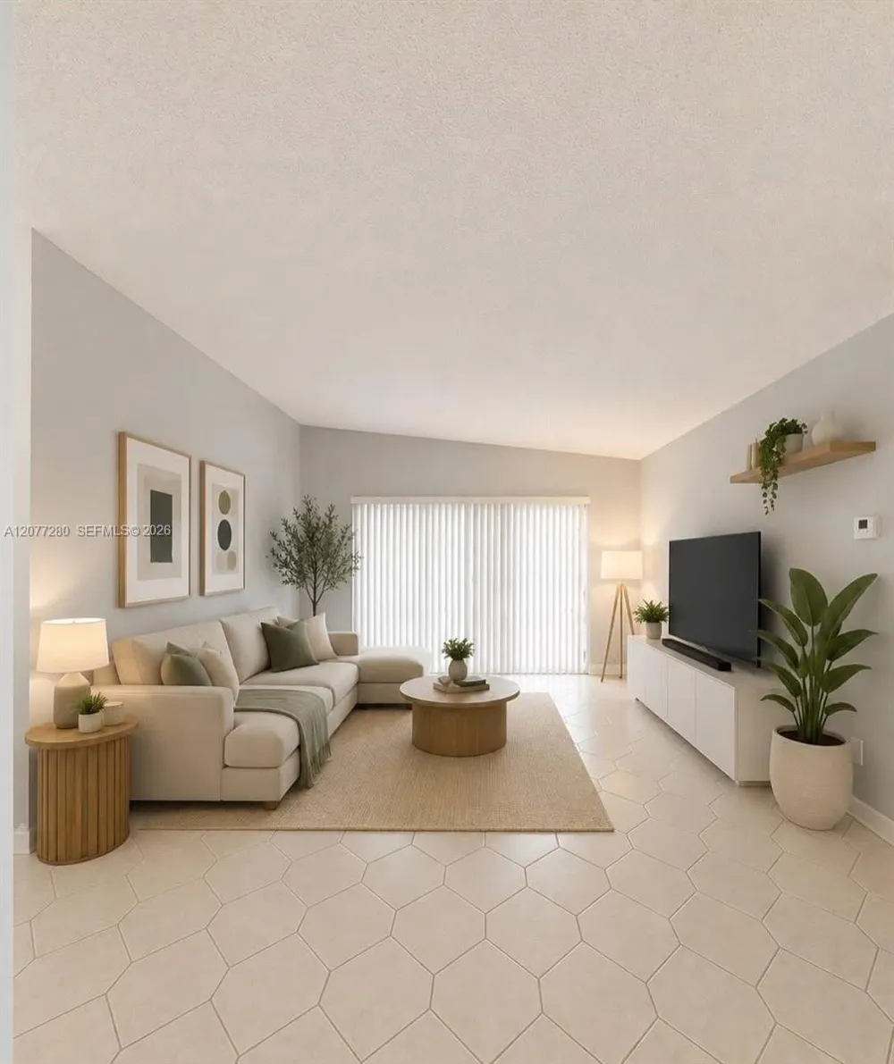 301 Pine Island Rd #220 Plantation, FL 33324