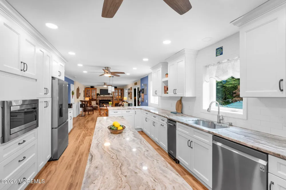 632 Meadow Run Brick, NJ 08724
