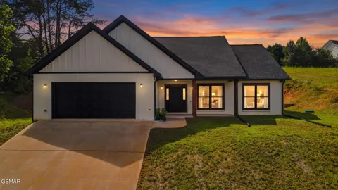 3641 Atala Trail