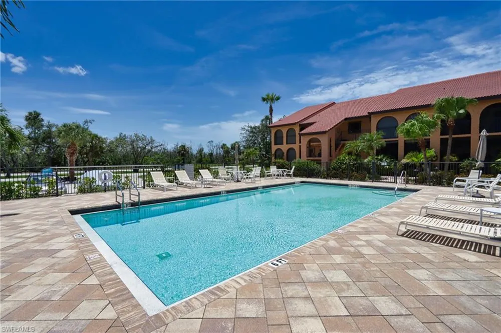 5510 SW 4th Place #301 Cape Coral, FL 33914
