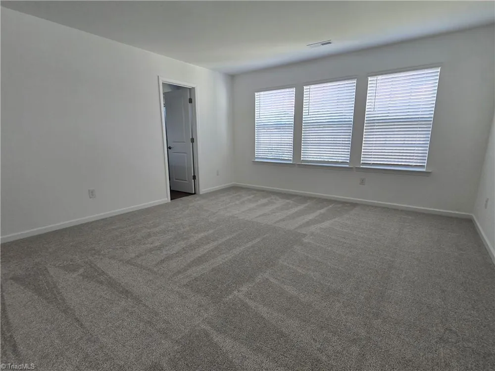 5525 Hydrangea Street Winston-Salem, NC 27104