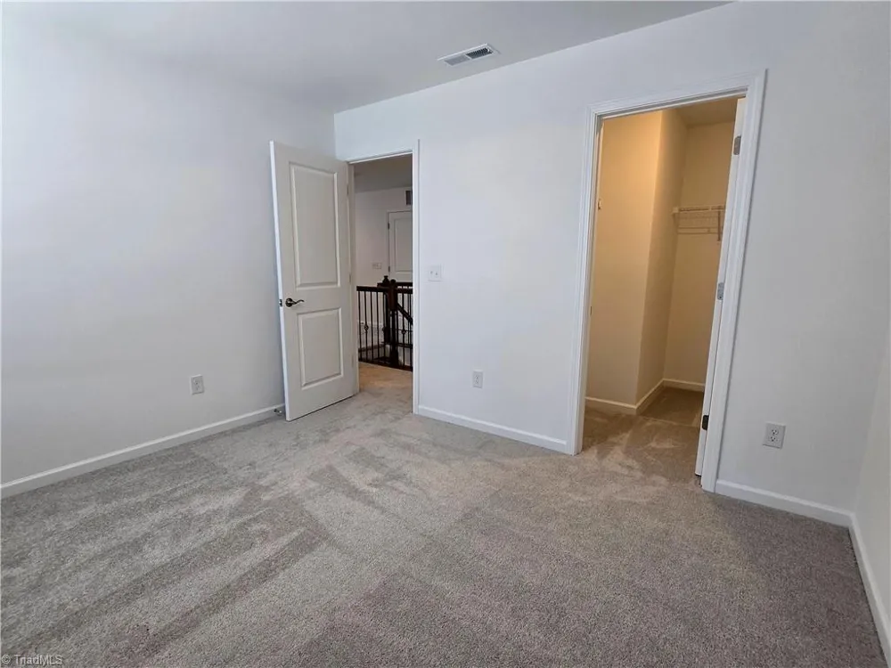 5525 Hydrangea Street Winston-Salem, NC 27104