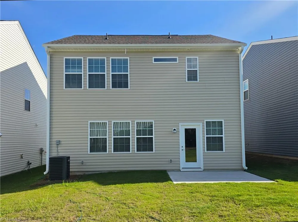 5525 Hydrangea Street Winston-Salem, NC 27104