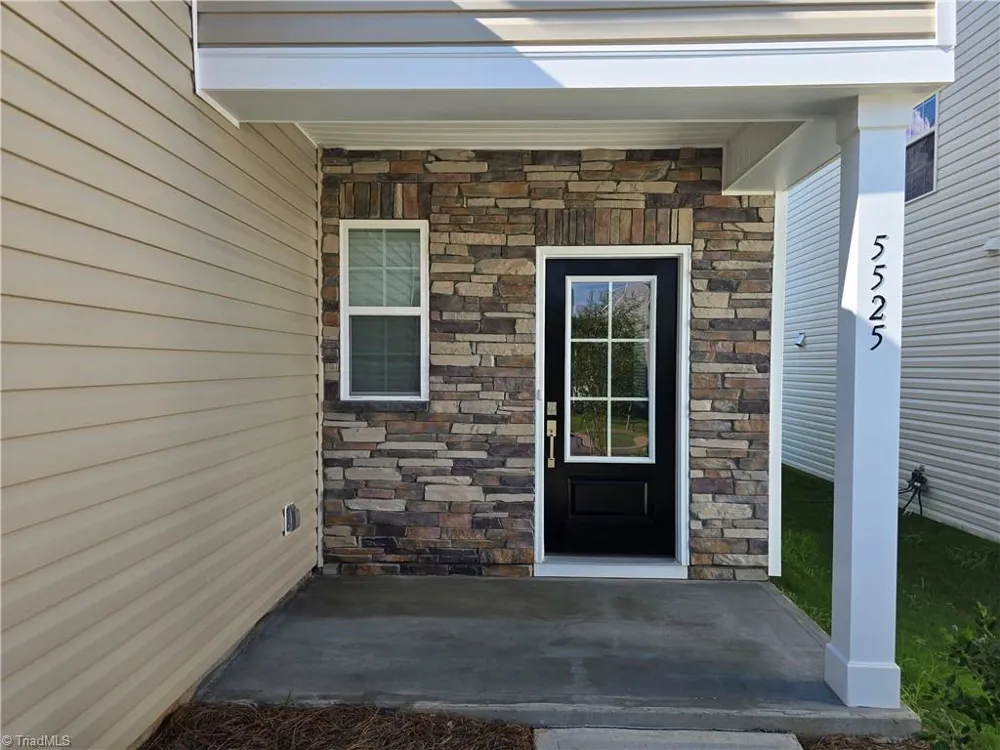 5525 Hydrangea Street Winston-Salem, NC 27104