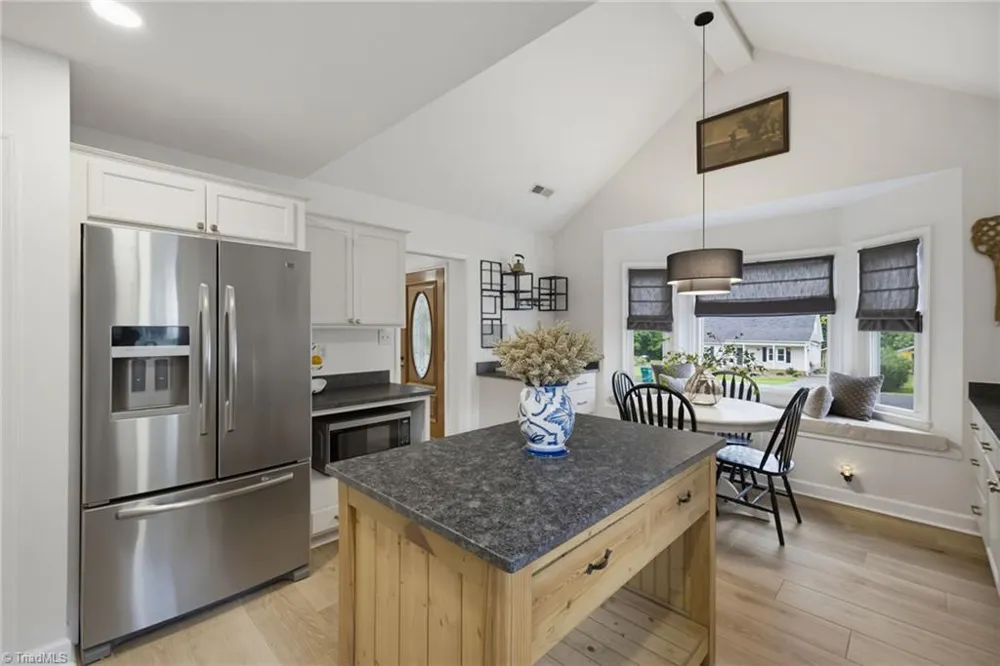1705 Calvary View Lane Clemmons, NC 27012