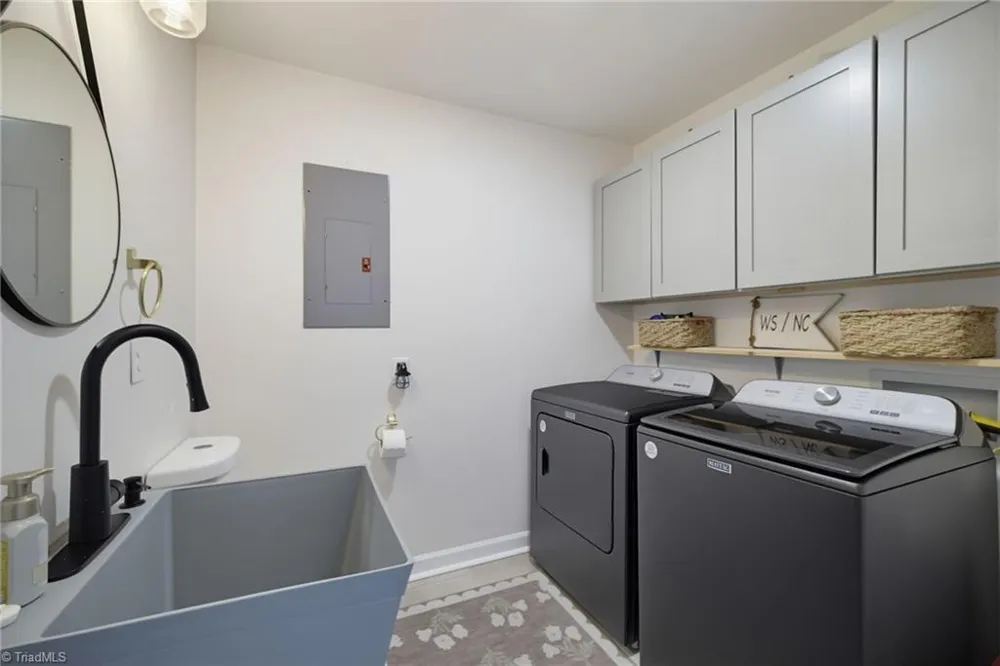 1705 Calvary View Lane Clemmons, NC 27012