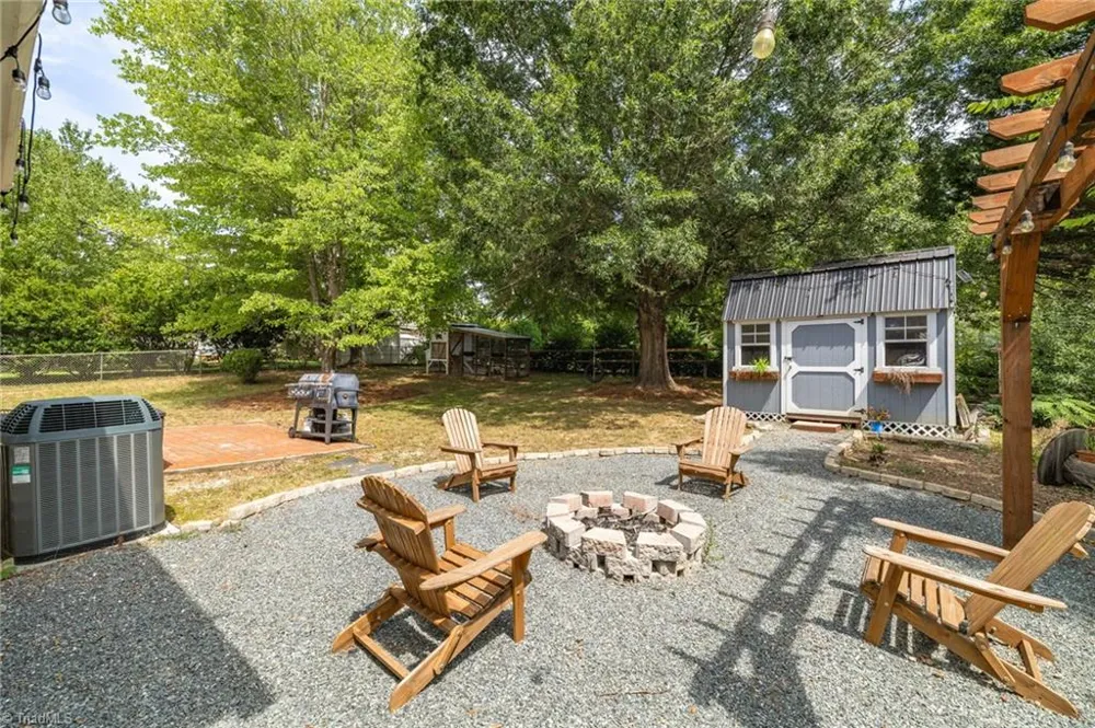 1705 Calvary View Lane Clemmons, NC 27012