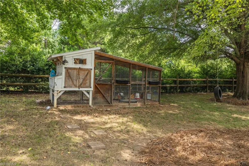 1705 Calvary View Lane Clemmons, NC 27012