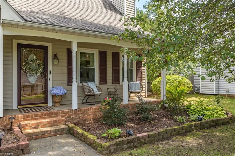 1705 Calvary View Lane Clemmons, NC 27012