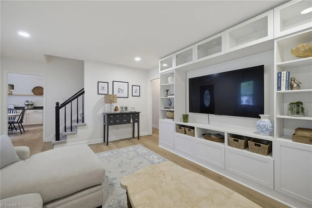 1705 Calvary View Lane Clemmons, NC 27012