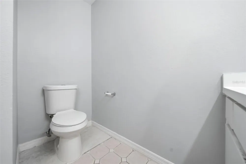 8334 CROSSWICKS DRIVE Orlando, FL 32819