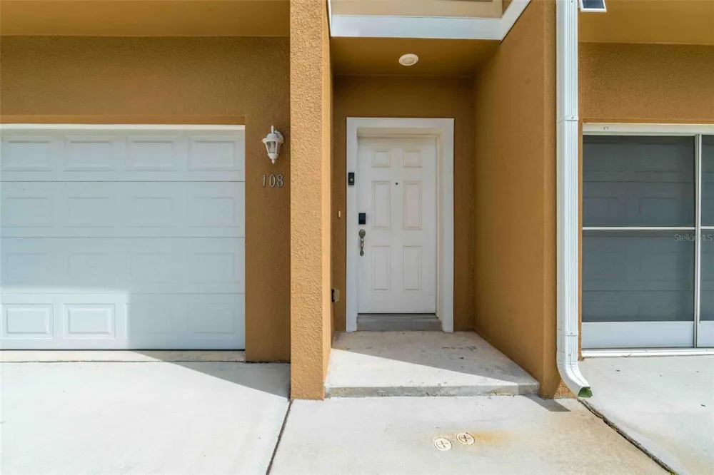 108 OCEANS CIRCLE Daytona Beach, FL 32118