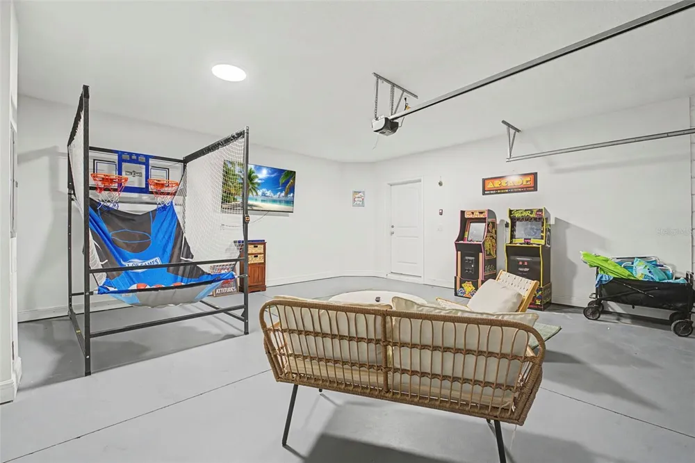 108 OCEANS CIRCLE Daytona Beach, FL 32118