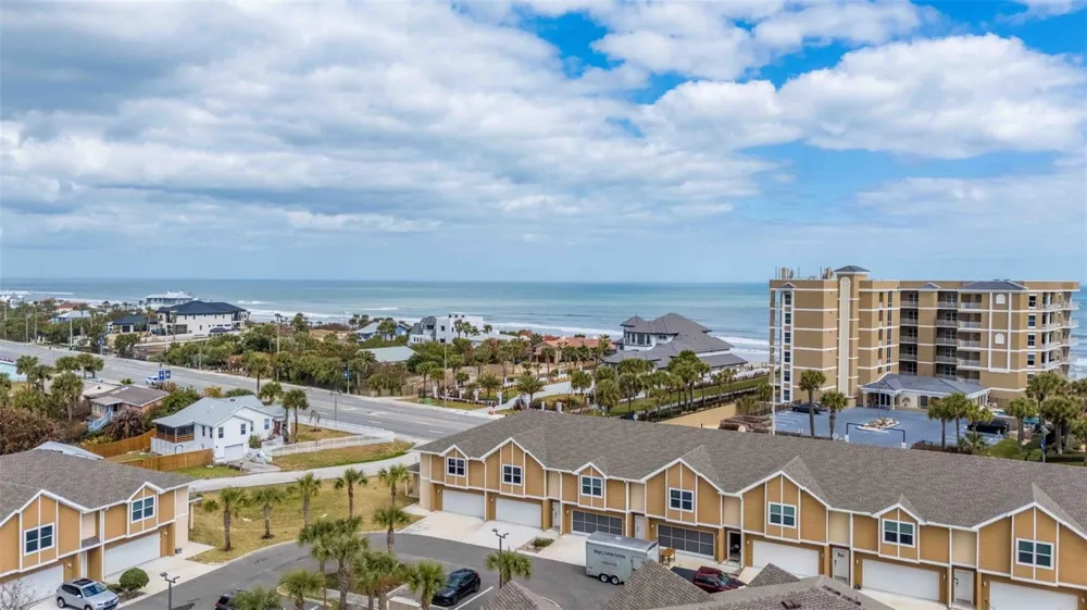108 OCEANS CIRCLE Daytona Beach, FL 32118