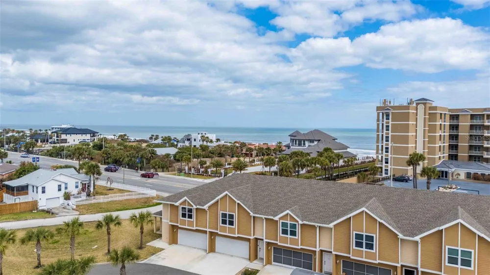 108 OCEANS CIRCLE Daytona Beach, FL 32118