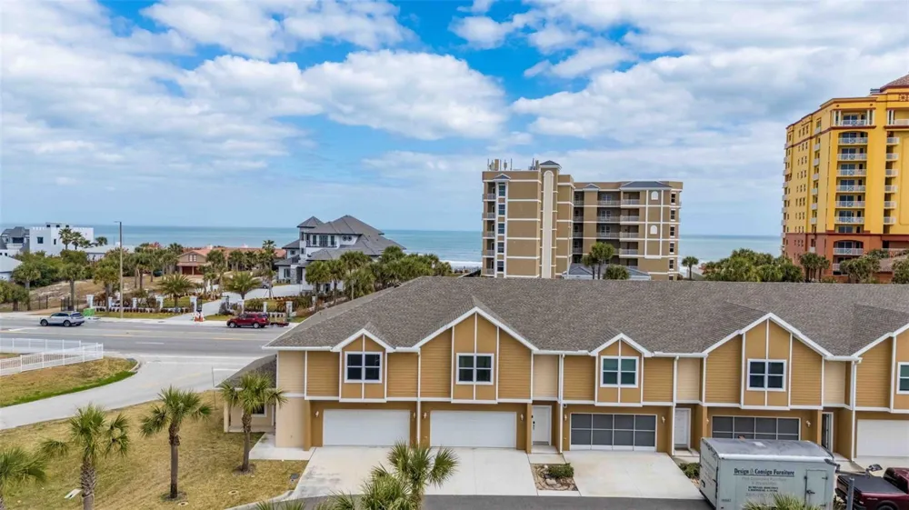108 OCEANS CIRCLE Daytona Beach, FL 32118