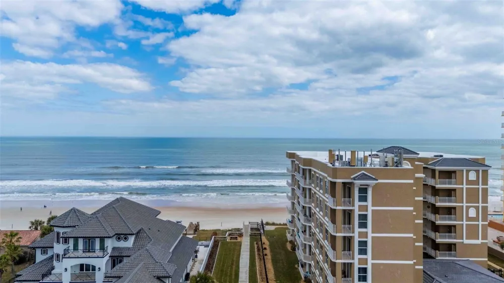 108 OCEANS CIRCLE Daytona Beach, FL 32118