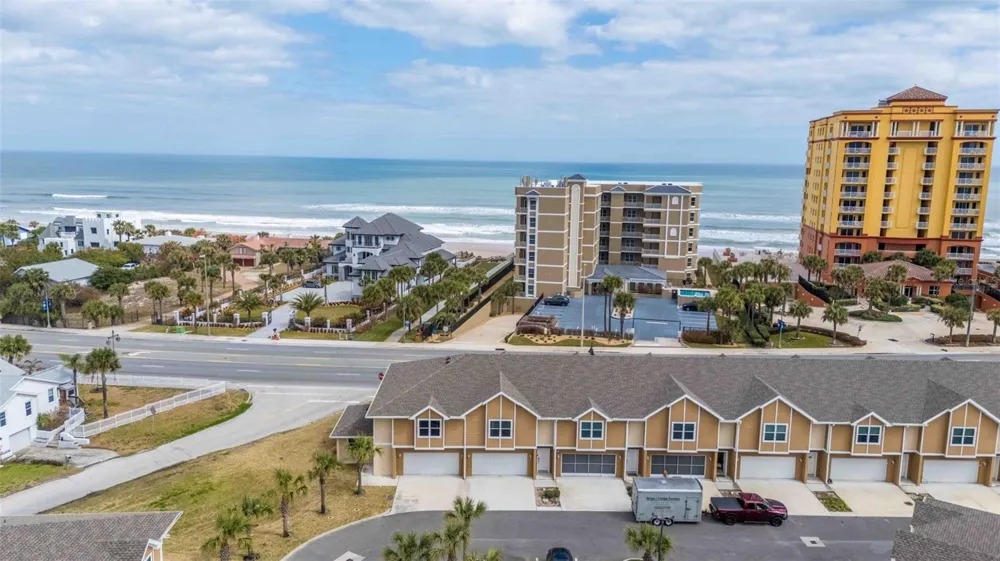 108 OCEANS CIRCLE Daytona Beach, FL 32118