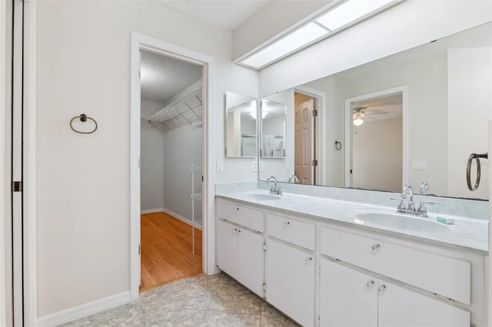 26744 RACQUET CIRCLE Leesburg, FL 34748