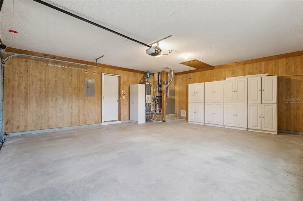 26744 RACQUET CIRCLE Leesburg, FL 34748