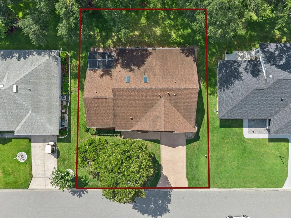 26744 RACQUET CIRCLE Leesburg, FL 34748