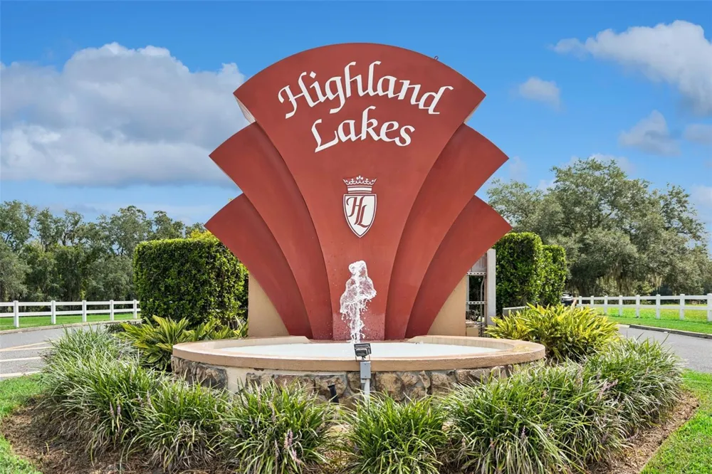 26744 RACQUET CIRCLE Leesburg, FL 34748