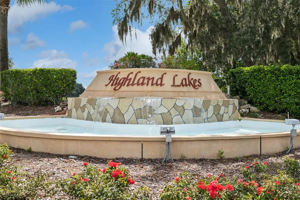 26744 RACQUET CIRCLE Leesburg, FL 34748