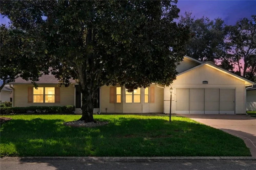 26744 RACQUET CIRCLE Leesburg, FL 34748