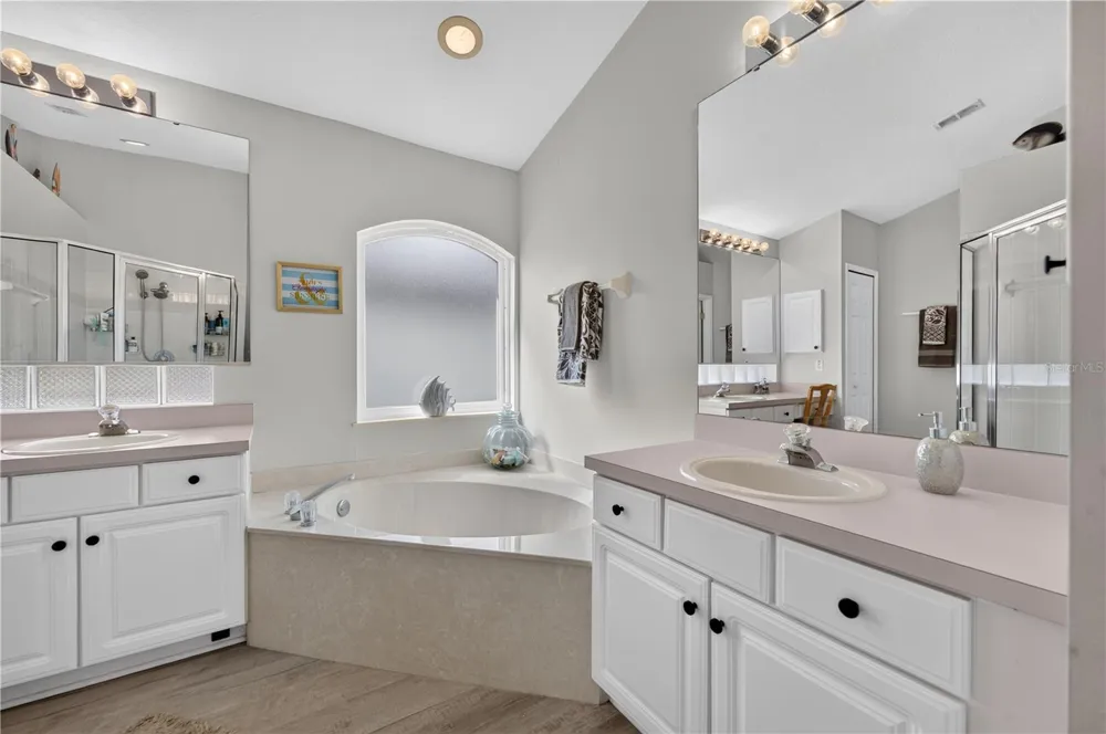 213 SPANISH MOSS ROAD Davenport, FL 33837