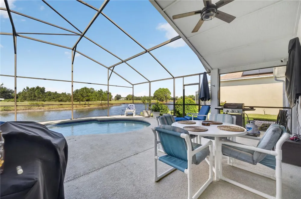 213 SPANISH MOSS ROAD Davenport, FL 33837