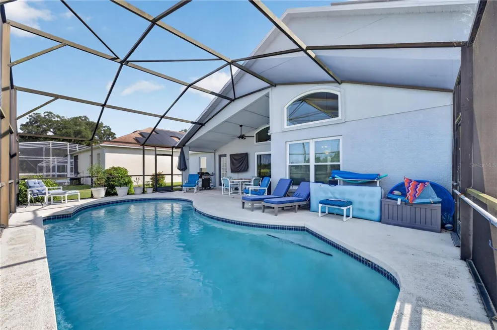 213 SPANISH MOSS ROAD Davenport, FL 33837