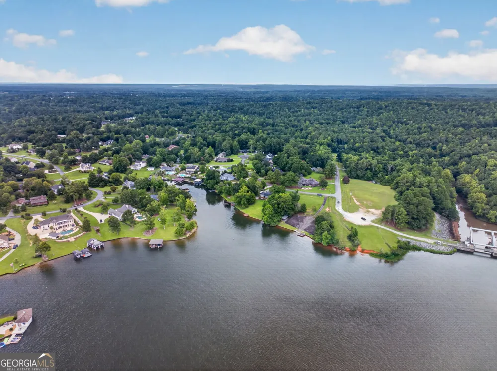 6376 Mansion DR Macon, GA 31216