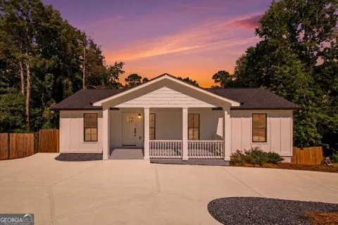 5875 Maple Creek DR