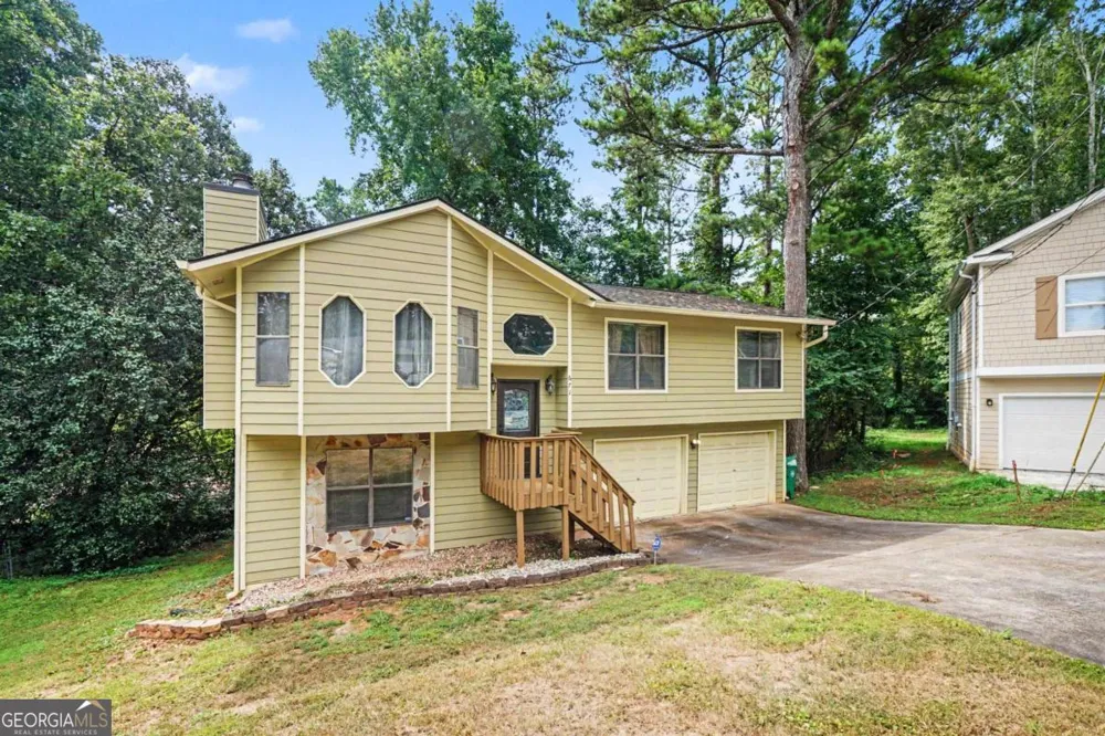 671 Pepperwood TRL Stone Mountain, GA 30087