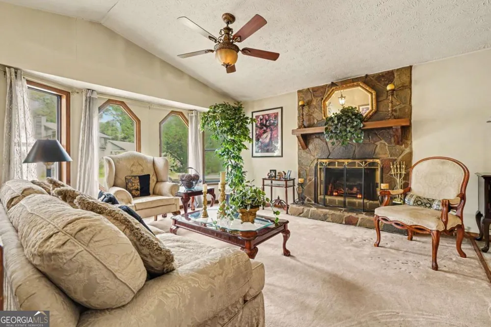 671 Pepperwood TRL Stone Mountain, GA 30087