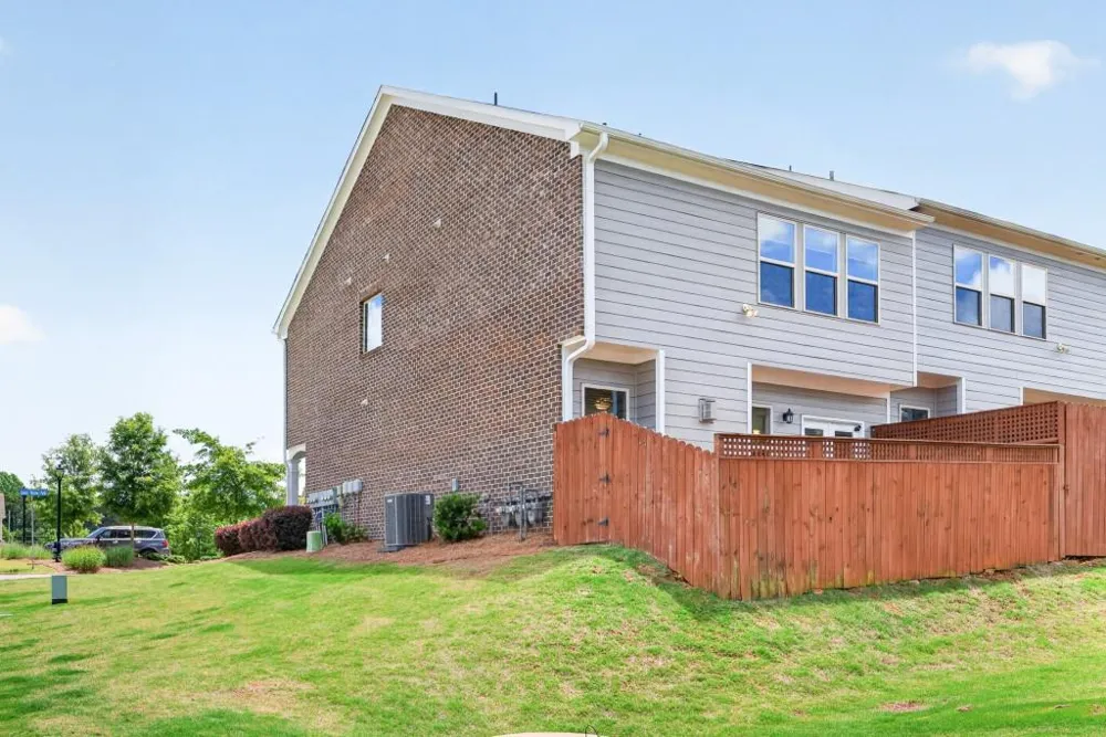 1192 Lanier Willow Path Buford, GA 30518
