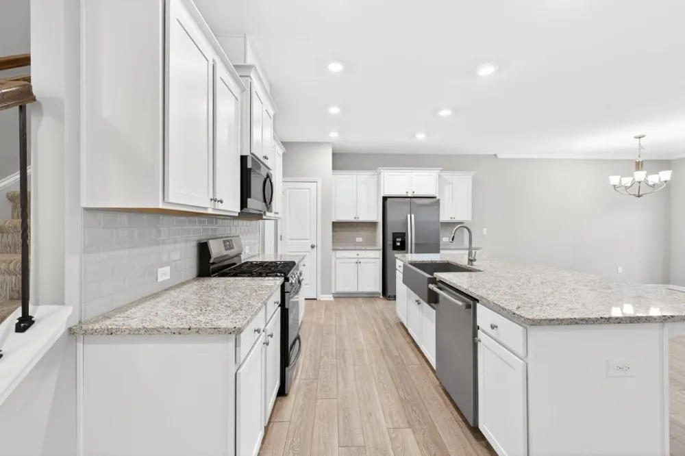 1192 Lanier Willow Path Buford, GA 30518