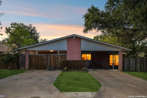 525 SOUTHTRAIL DR