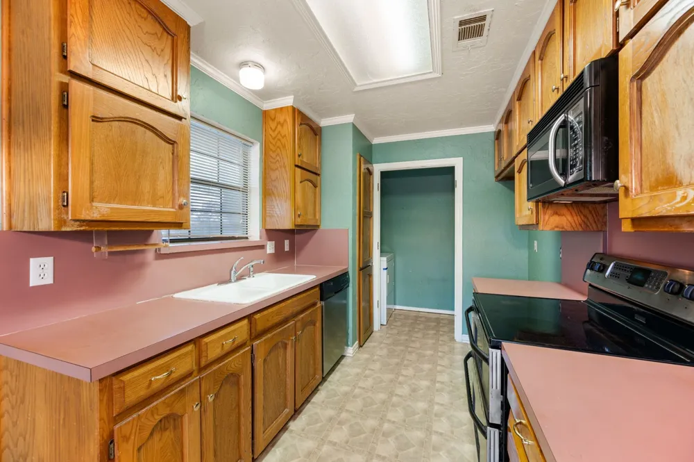 5811 Terra Drive Arlington, TX 76017
