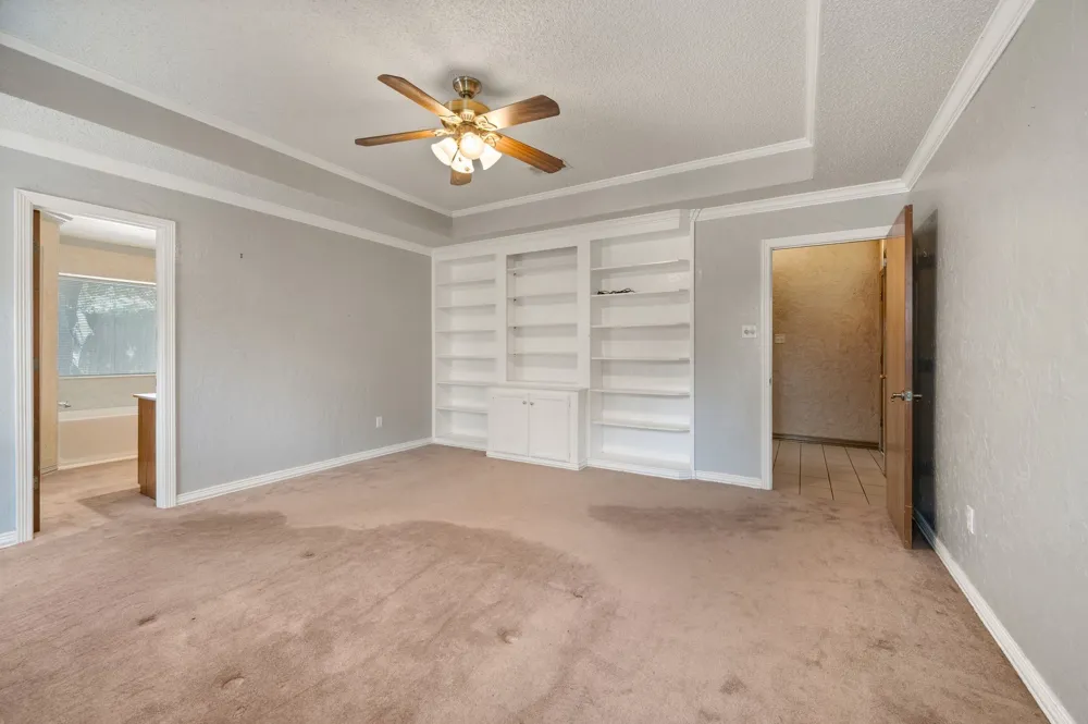 5811 Terra Drive Arlington, TX 76017