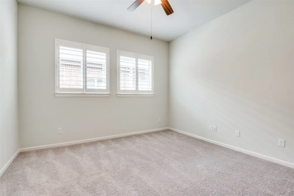 1407 Lone Eagle Way Arlington, TX 76005
