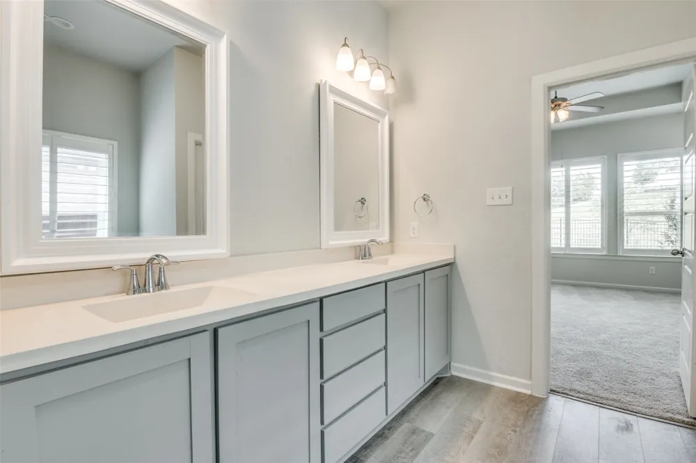 1407 Lone Eagle Way Arlington, TX 76005