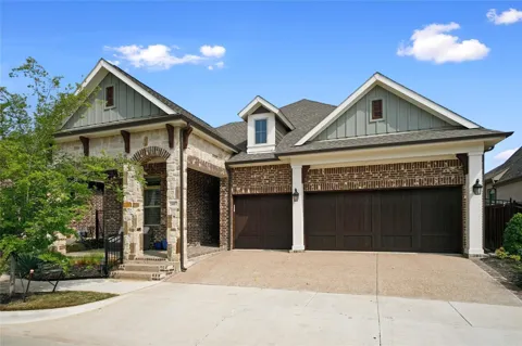 1407 Lone Eagle Way