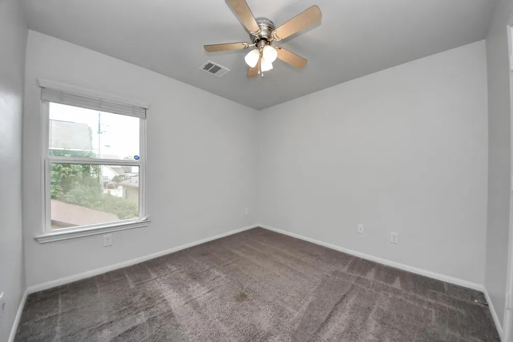 16692 E Ivanhoe Street Montgomery, TX 77316