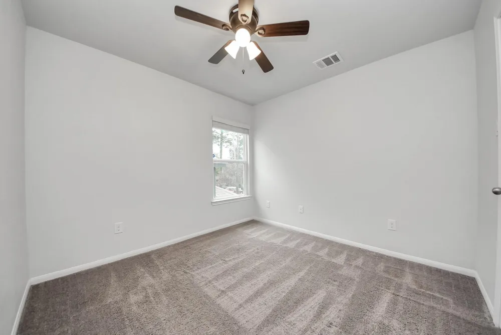 16692 E Ivanhoe Street Montgomery, TX 77316